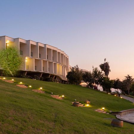 Elma Hotel And Art Complex Zikhron Ya'akov Exteriör bild